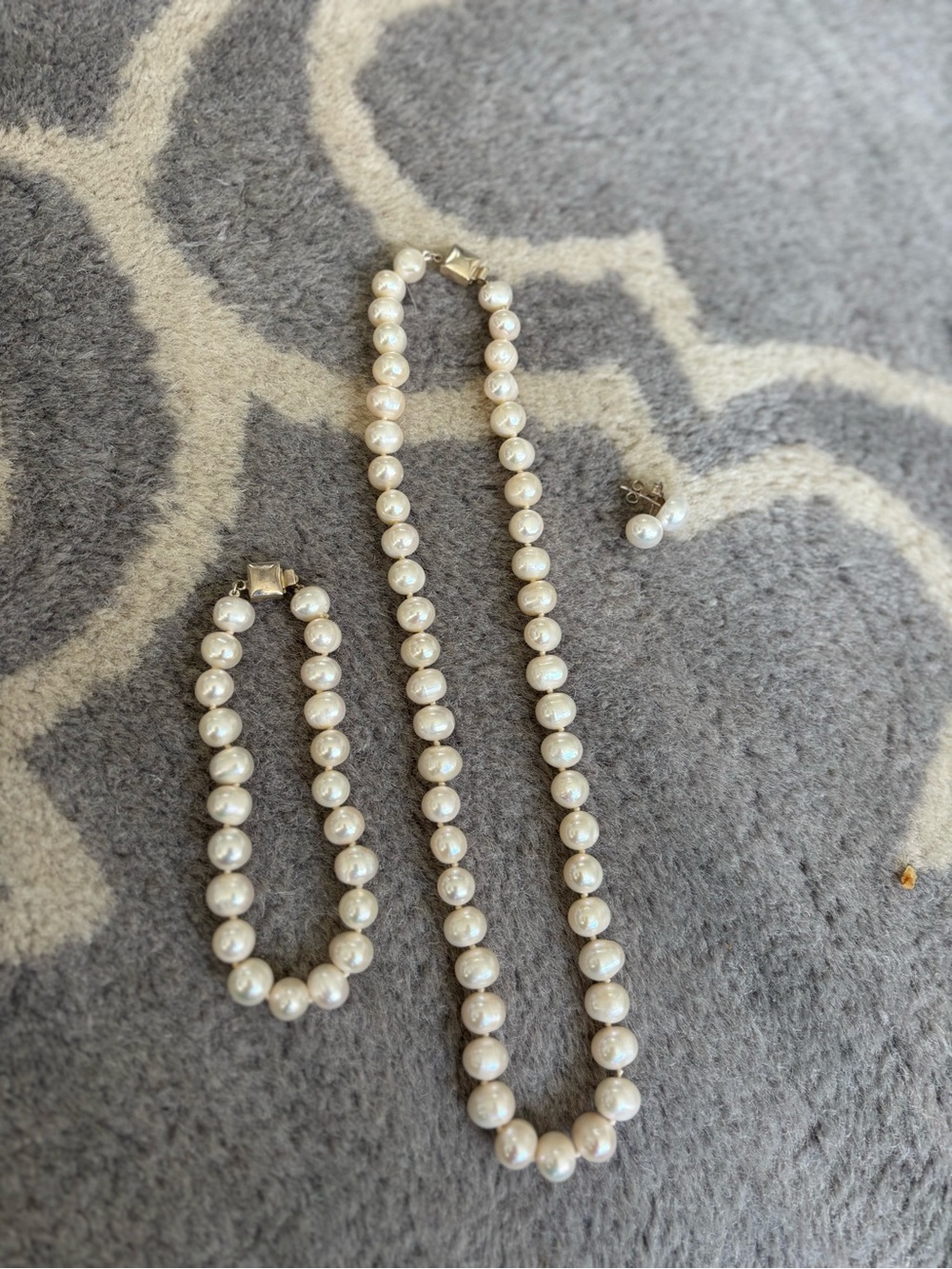 Set of Genuine Pearls with Sterling Silver Clasp